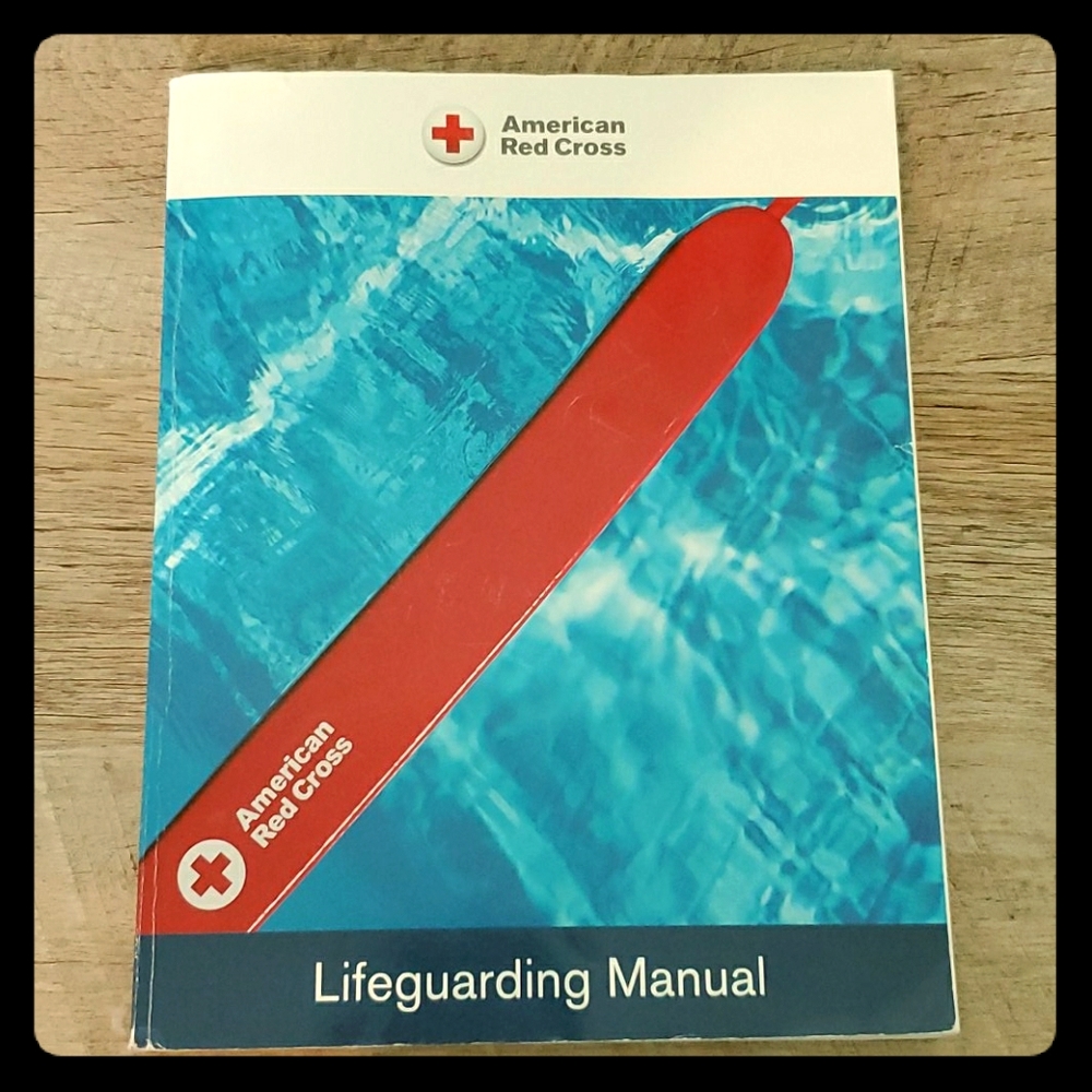 American red cross lifeguarding manual 🏊‍♀️📕